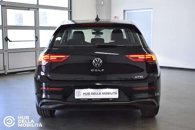 VOLKSWAGEN Golf 1.0 eTSI EVO DSG Life
